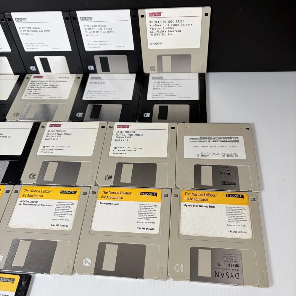 Vintage Mixed PC & Macintosh System Software Lot of 23 3.5